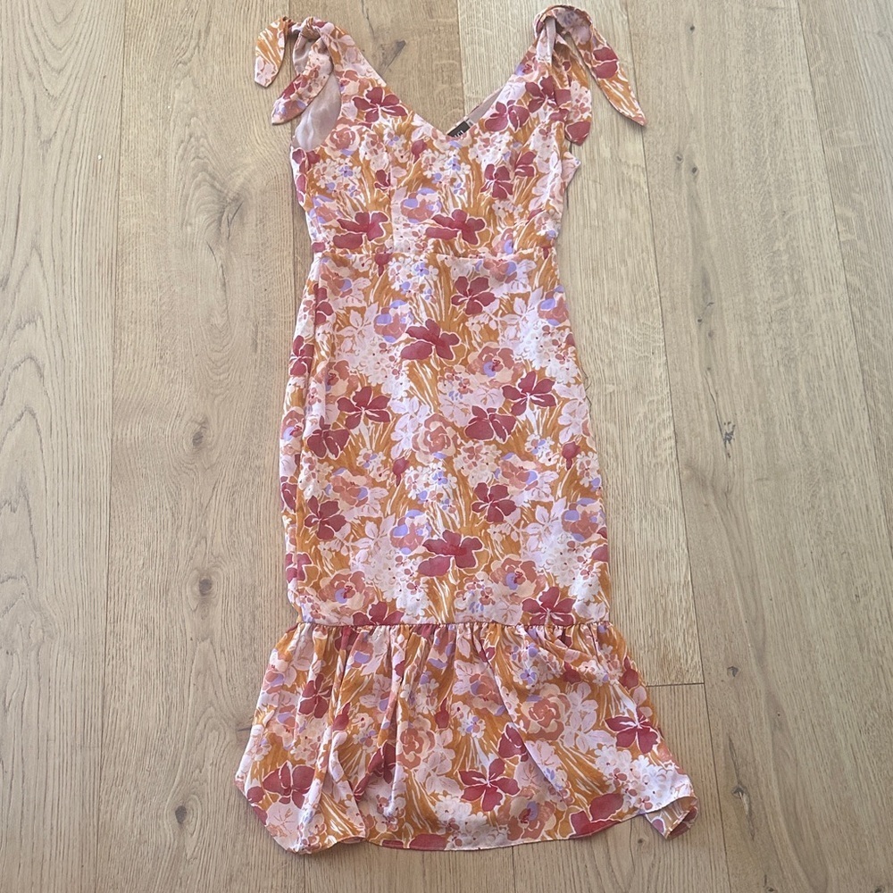 Vici Floral Print Dress with Ruffle Detail small orange pink